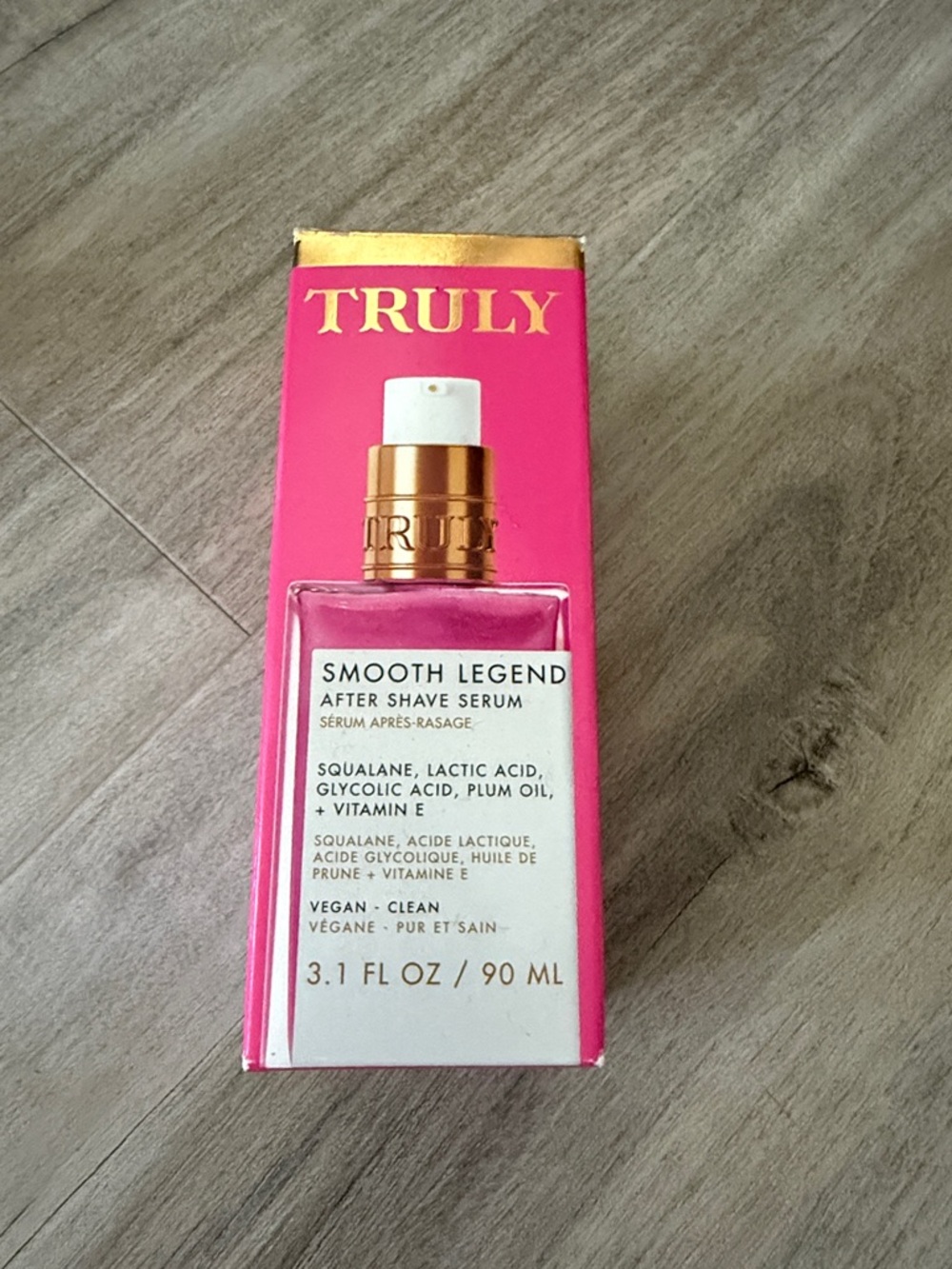 TRULY Smooth Legend After Shave Serum - Hot Pink & Gold Accents new not used